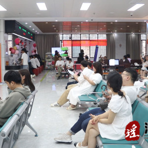 江华民政局：“520”新人扎堆领证 甜蜜幸福满满