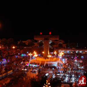 江华火车站：灯火璀璨“夜经济”