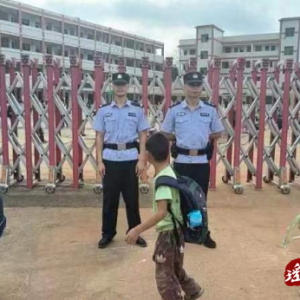 江华界牌乡：“护学岗”为学生撑起“平安伞”