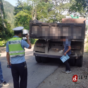江华小圩壮族乡：开展道路交通整治 持续优化营商环境