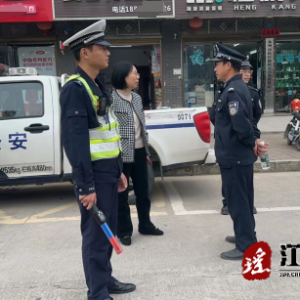 江华小圩壮族乡：开展道路交通安全“冬季攻势”行动 着力提升“盔戴率”
