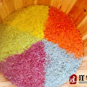 江华：精心备好五色食材 热情款待八方来客