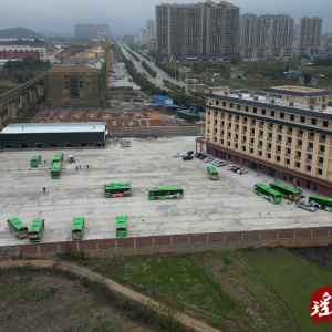 江华：“暖风”模式让乘客温暖出行