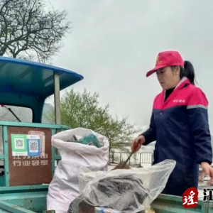 江华沱江镇：春风吹拂绿两岸 河道保洁焕新颜