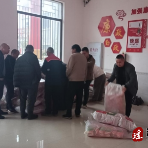 江华涔天河镇：发放早稻种子 助力春耕农业生产
