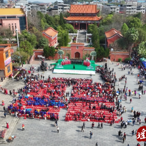 湘粤桂滇相约江华瑶歌会 共谱民族团结和谐乐章