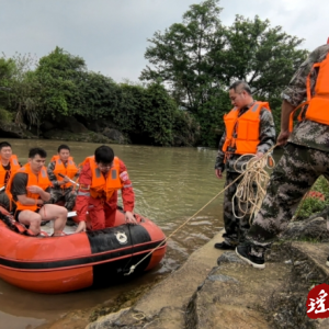 江华小圩壮族乡：以练为战 筑防线保平安