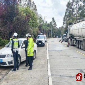 江华大路铺镇：开展道路交通整治工作 保护人民群众生命安全