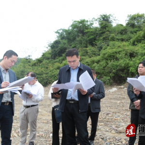 吴军臣就全绿电运行示范县建设现场办公