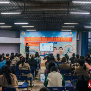 江华妇幼保健院开展预防流感健康教育讲座