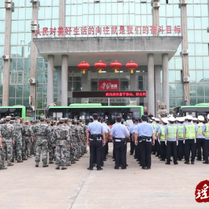 江华：城关片区开展警务演练 提拔应急处突本领