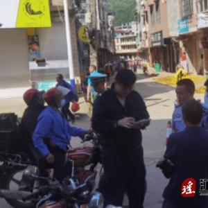 江华码市镇：开展违法整治 提升交通秩序