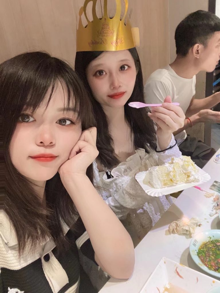 A8B767ED-D131-4BBB-AFC7-729246B250DB