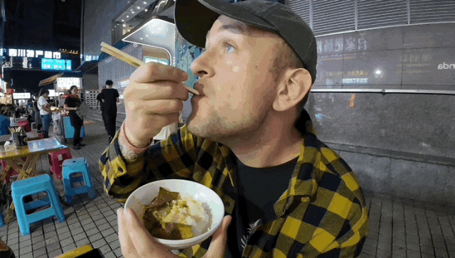 20241003212533298-37947a68708063e1669d6ffa15f3efac_640_wx_fmt=gif&wxfrom=5&wx_lazy=1&tp=webp